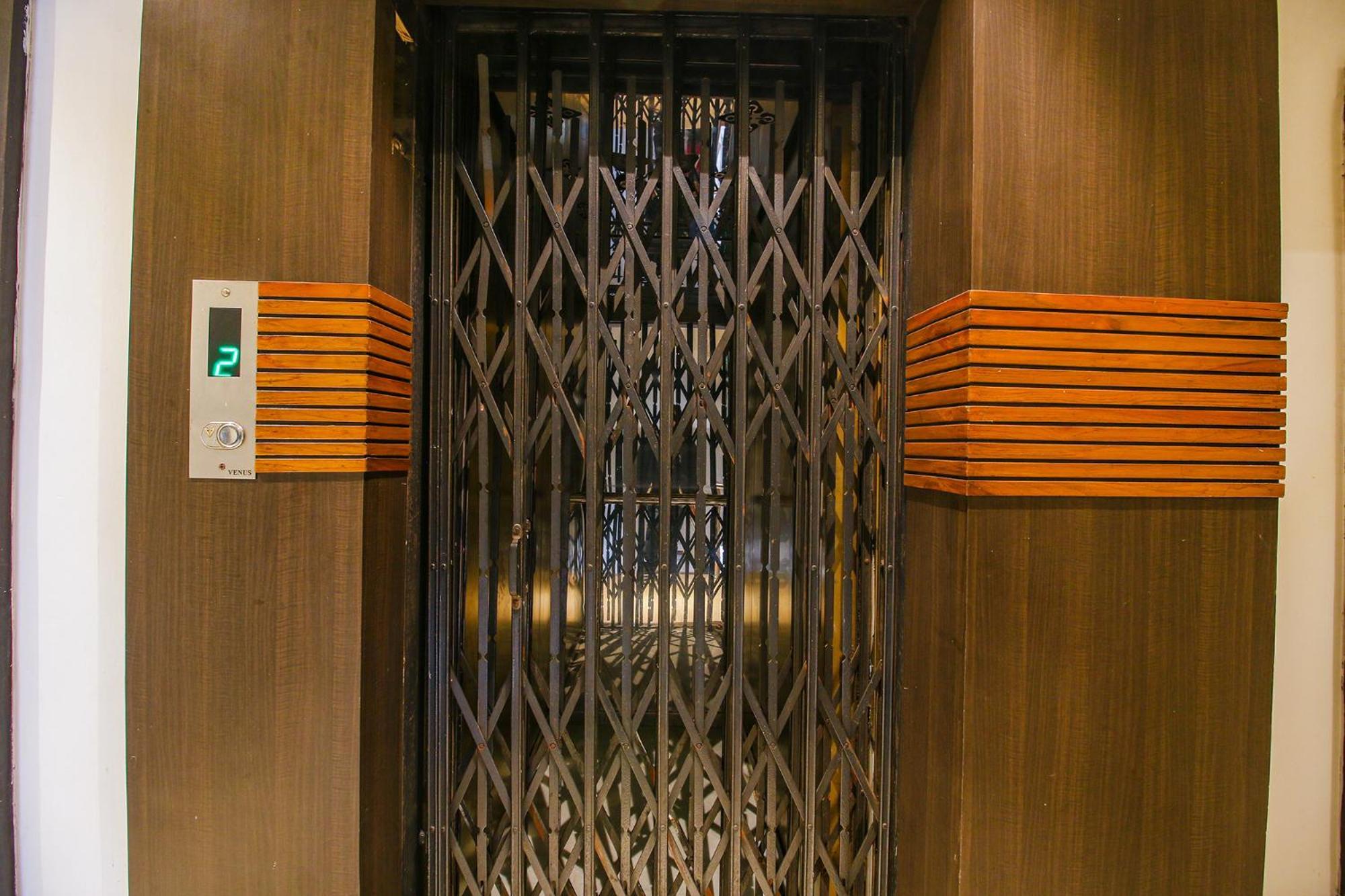 Fabhotel Royal Palace II Bhopal Exterior foto